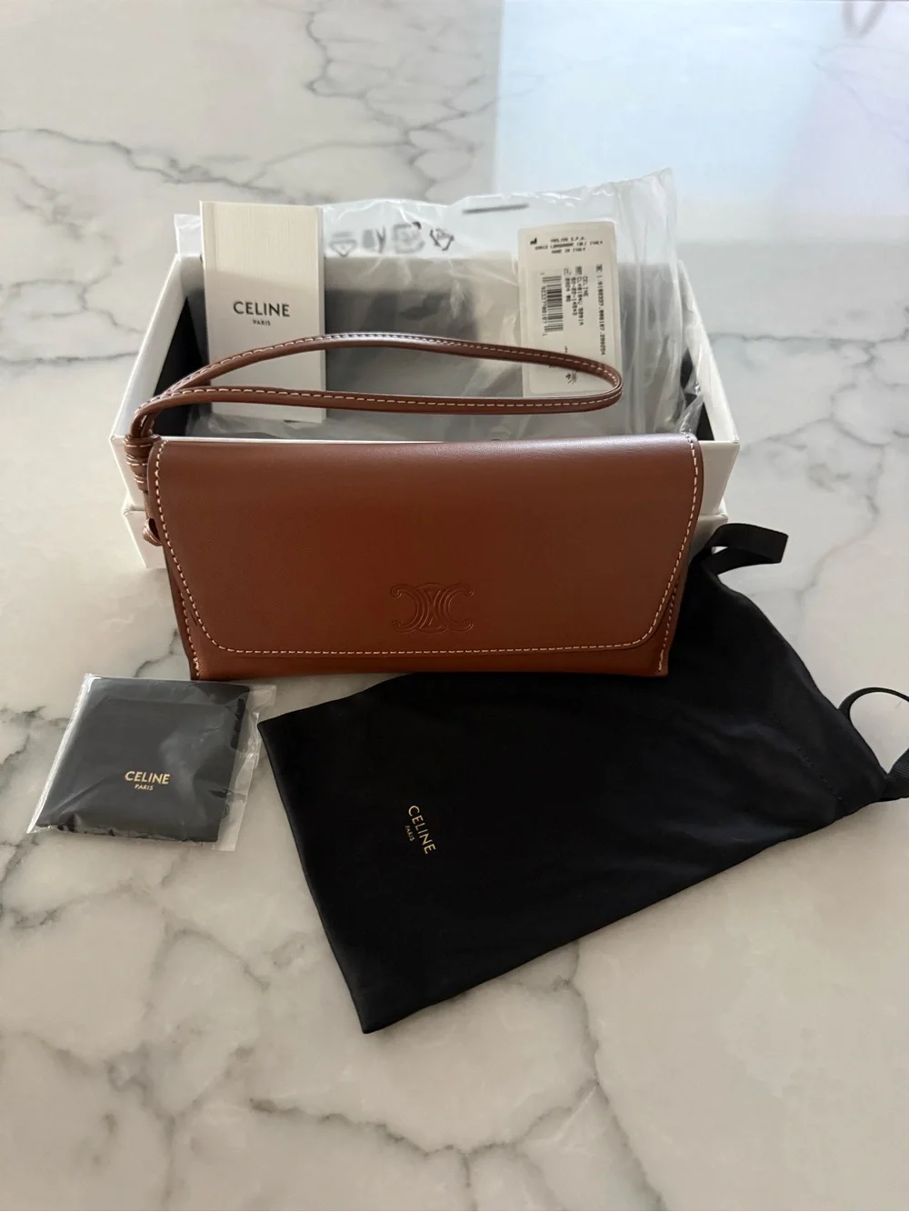 Celine Triomphe Oval Sunglasses Black. CL40194U, 01A, with Packaging